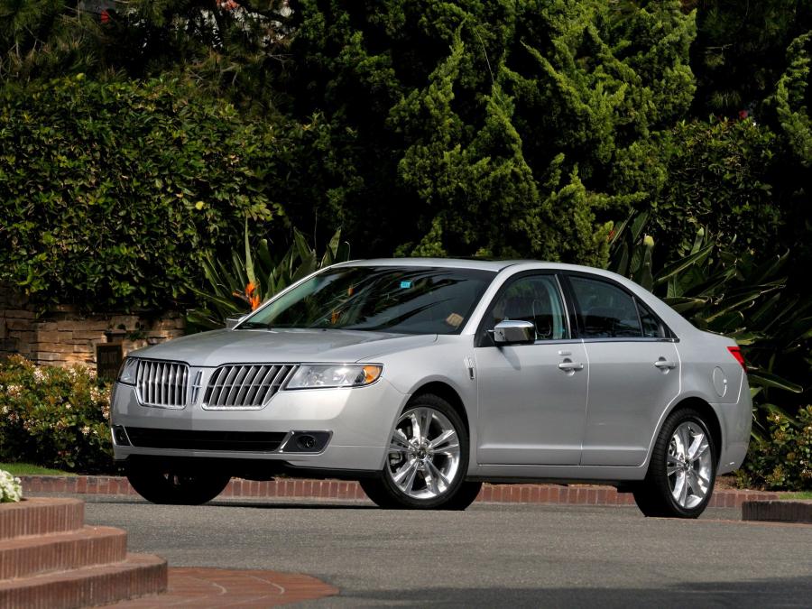  Lincoln MKZ 2009 года  (фото 1 из 16)